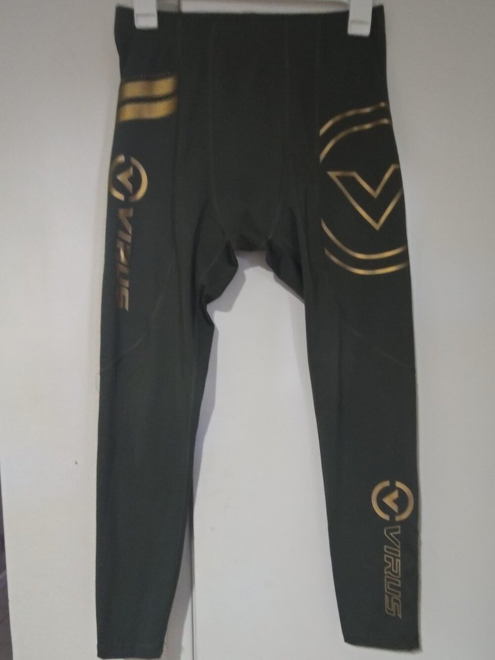 Virus Au9 Bioceramic Compression Tech Pants Men's Tights Grey Gold